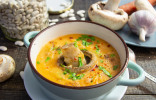Суп-пюре из белой фасоли с грибами