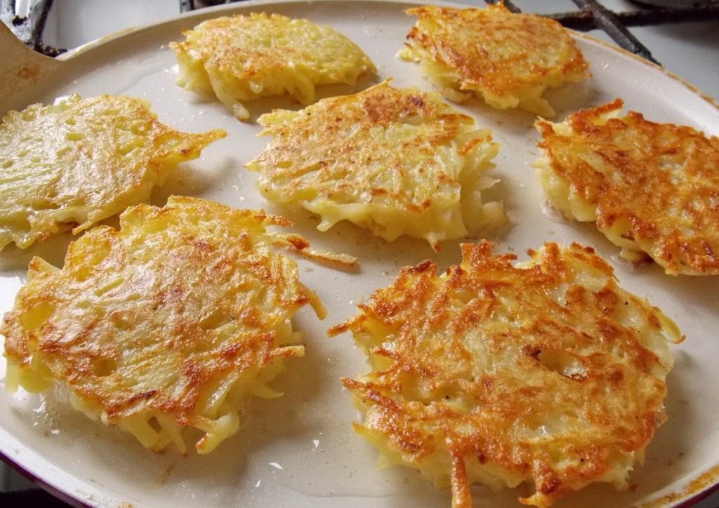 Драники картофельные – классический рецепт и модификации блюда