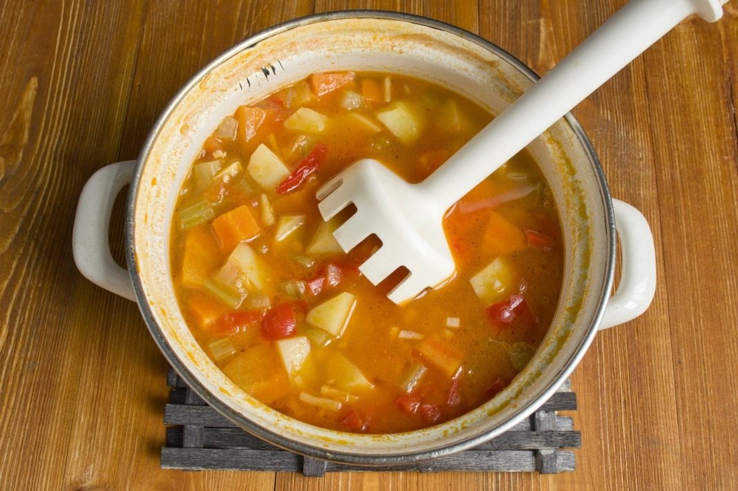 Овощной суп при язве желудка. Суп пюре для язвенников. Суп пюре при язве. Овощной суп при гастрите.