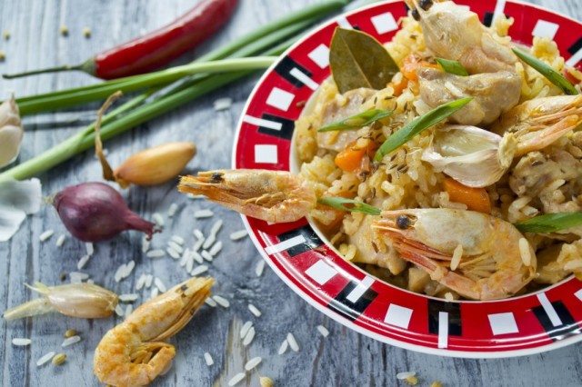 Плов с курицей и креветками Плов с курицей и креветками