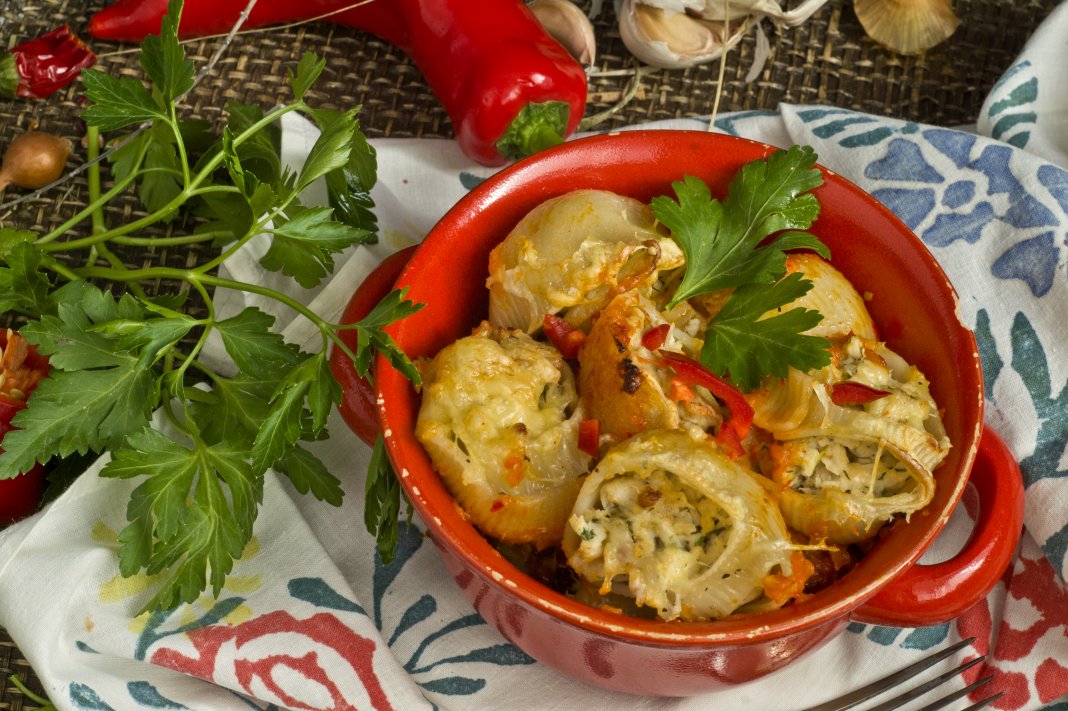 Фаршированные макароны на сковороде - пошаговый рецепт с фото на sapsanmsk.ru