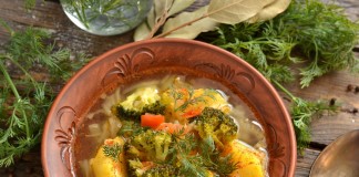 Вкусный постный суп с картошкой и брокколи