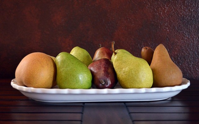 Как заставить плодоносить яблони и груши, годами не дающие урожая?: Общество: Облгазета