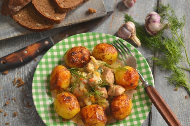 Свинина с кабачками и картошкой