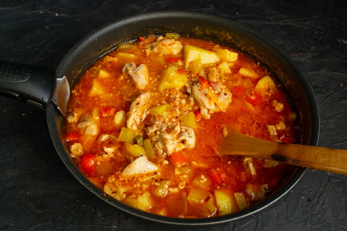 Гамбо с курицей и кускусом — рецепт густого супа со специями