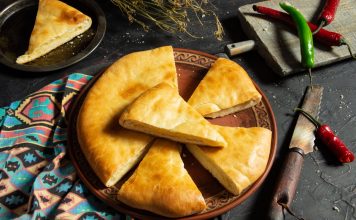 Хачапури по-имеретински — вкуснейшая грузинская выпечка