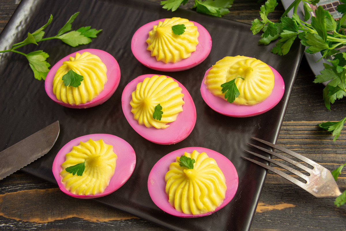 Яйца фаршированные желтком - пошаговый рецепт с фото на kormstroytorg.ru