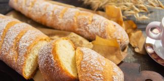 Печем хлеб дома — пшеничный батон с манкой