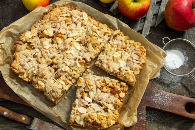 Пирог «Яблочный ёжик» — невероятно вкусный и простой