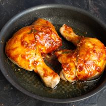Курица в духовке в кефире рецепт с фото пошагово в духовке