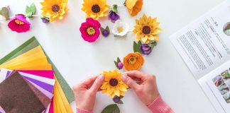 Из чего сделать искусственный цветок: 9 идей для рукодельниц