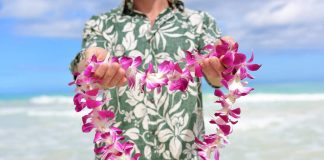 Лето среди зимы: 10 идей для создания гавайского настроения