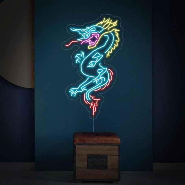 Если любите современный дизайн, взгляните на неоновую подсветку в виде дракона 