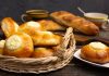 Ватрушки с творогом и багет в придачу